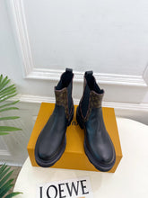 China Replica LV Women Shoes 136usd Only